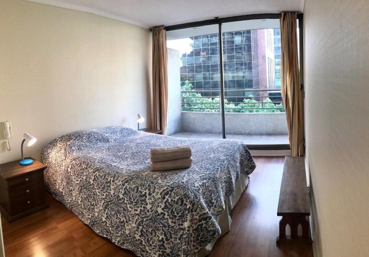 Mirando A Parque Arauco Apartment Santiago Exterior photo